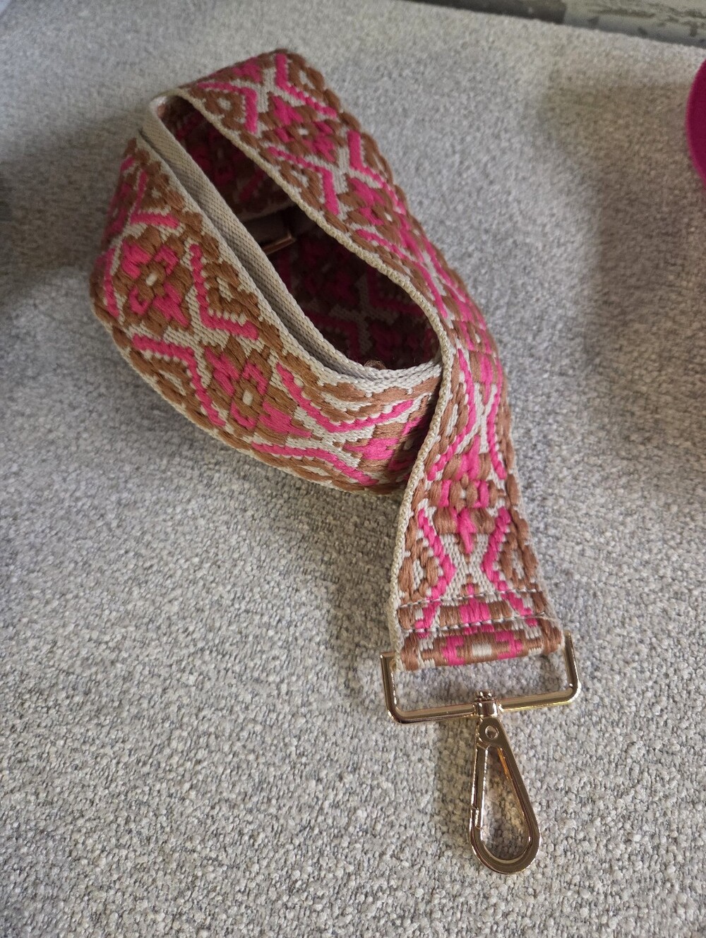 ​Unbranded Pair of Universal Crossbody Purse Straps Woven Aztec & Pink Stripe - Picture 2 of 7